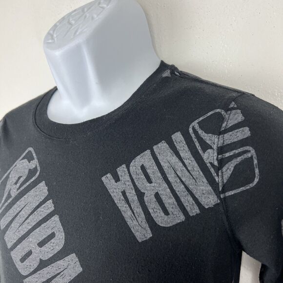 NBA Sweater Youth Medium Black Pullover Crew Neck Lightweight Logo Basketball - Picture 6 of 12